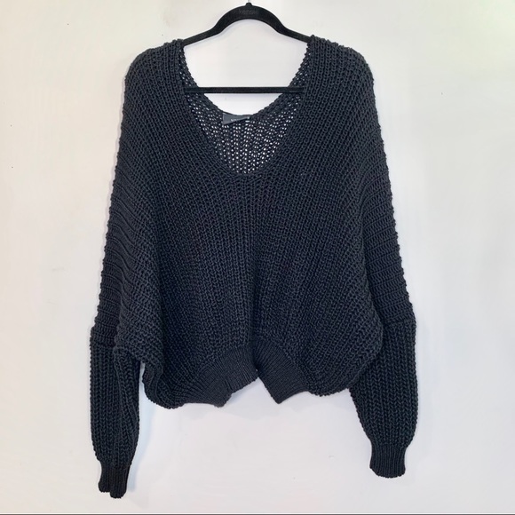 Vici Sweaters - VICI Carry On Knit V-Neck Sweater in Black Small